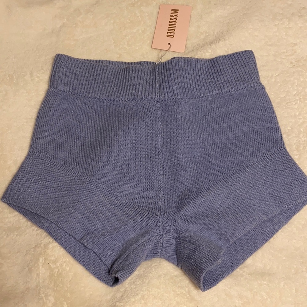 “Jacquemus” style knit shorts